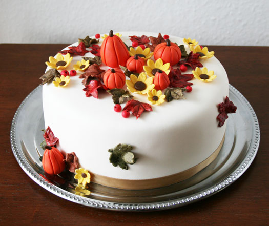 Fall-birthday-cake.jpg