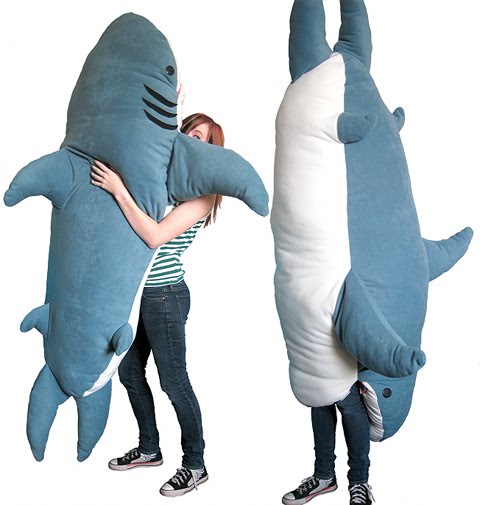 shark-sleepingbag-2.jpg